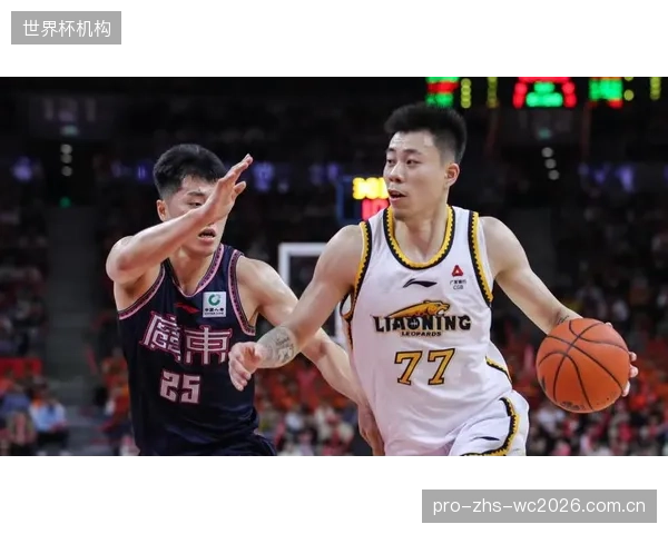 张镇麟在上海队迎来生涯新高，攻防两端表现证明转会价值。